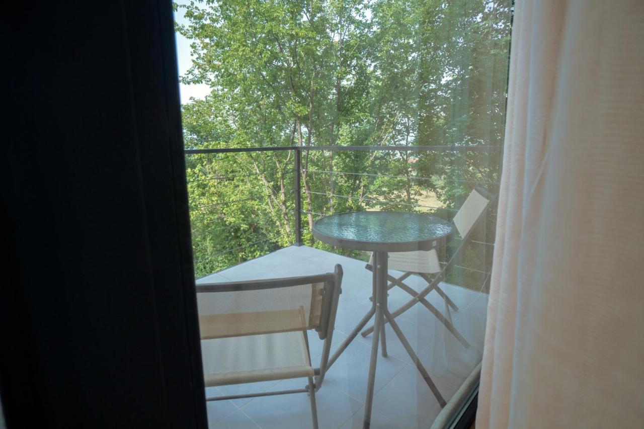 Villa Lapa Telavi Bagian luar foto