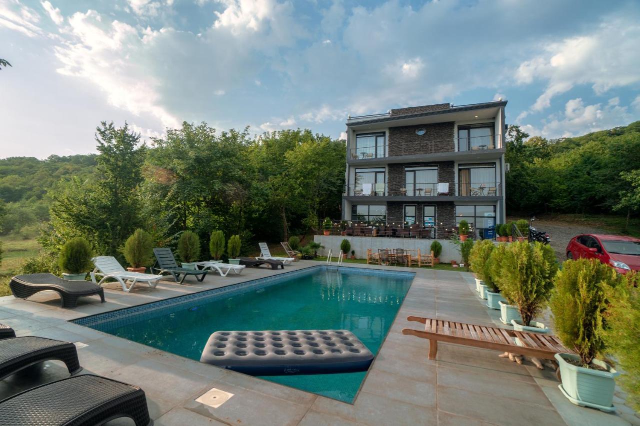 Villa Lapa Telavi Bagian luar foto