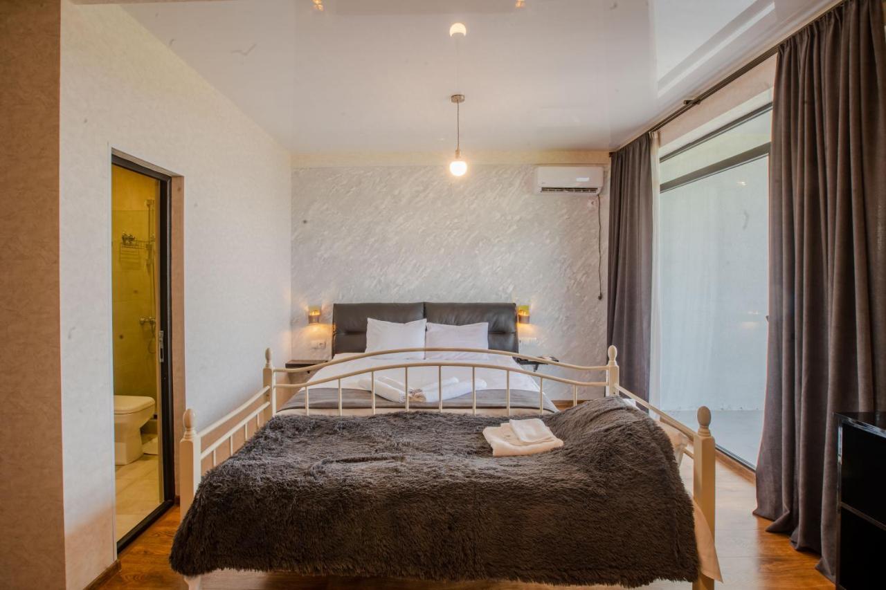 Villa Lapa Telavi Bagian luar foto